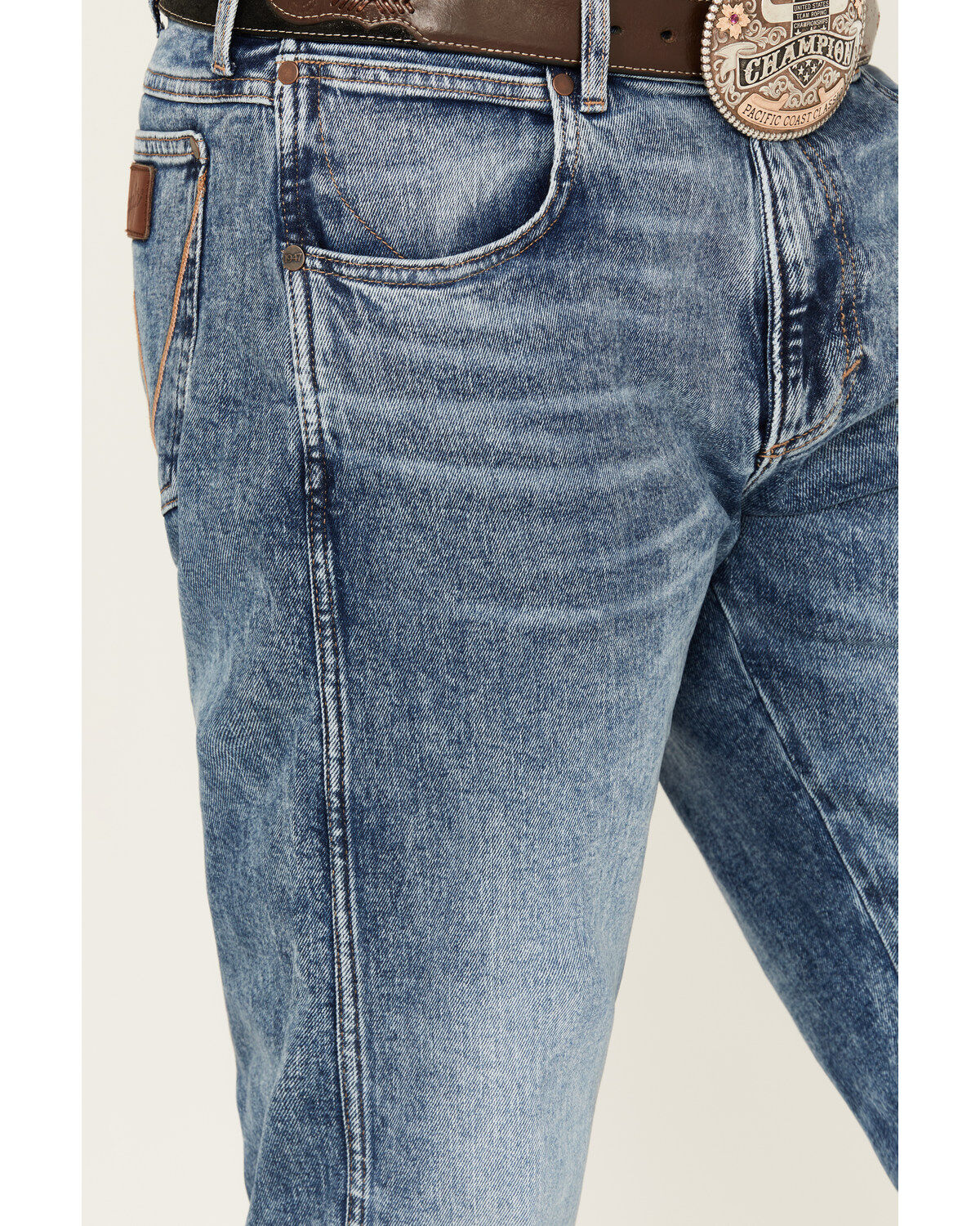 271989-wrangler-retro-men-s-medium-wash-applewood-slim-straight-stretch-denim-jeans-1.jpg