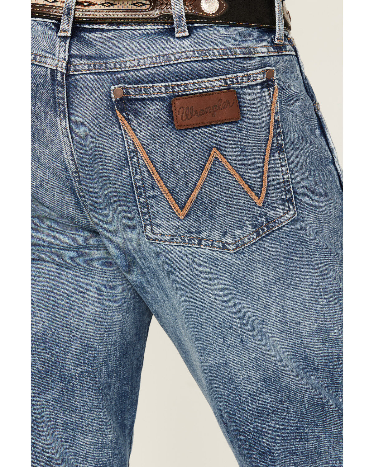 271989-wrangler-retro-men-s-medium-wash-applewood-slim-straight-stretch-denim-jeans-1.jpg
