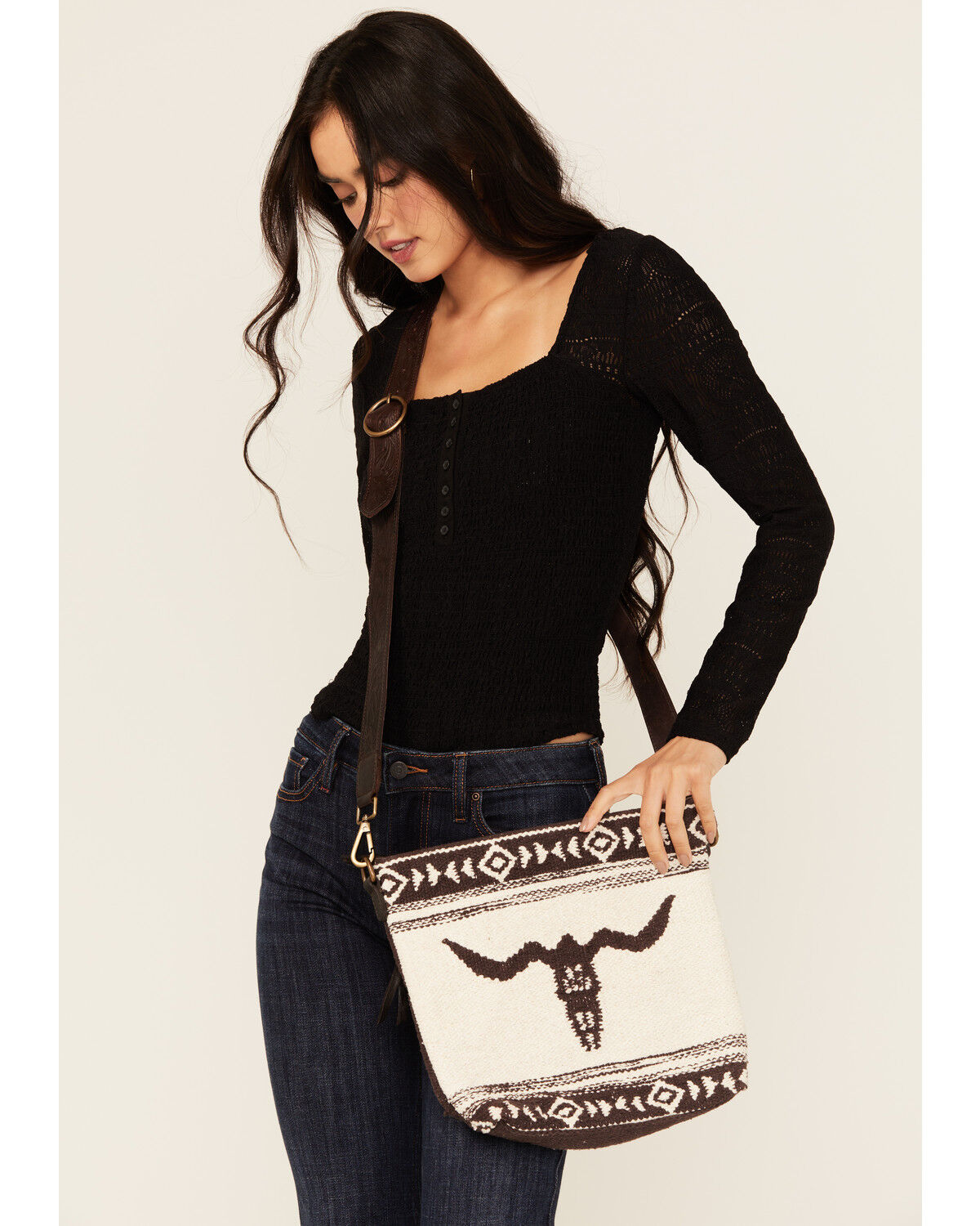 Idyllwind Women's Madrona Longhorn Woven Concealed Carry Crossbody Bag 1 284393-idyllwind-women-s-madrona-longhorn-woven-concealed-carry-crossbody-bag-1.jpg