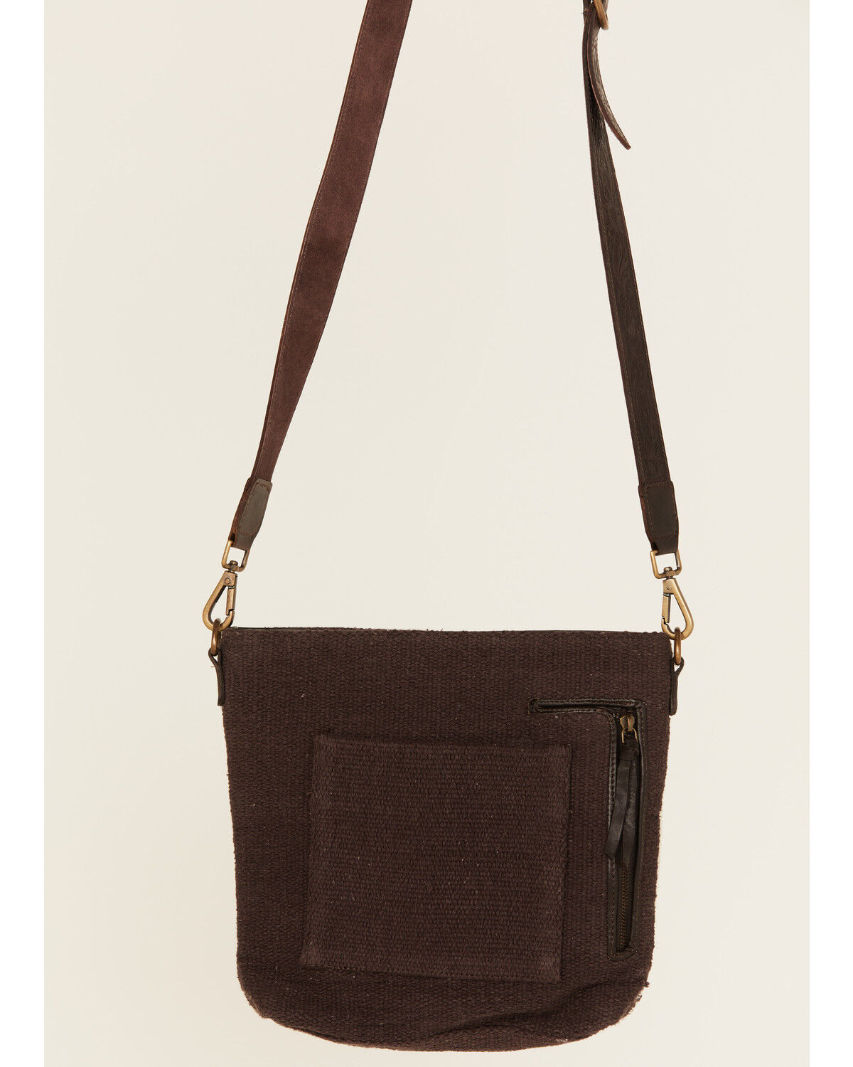 284393-idyllwind-women-s-madrona-longhorn-woven-concealed-carry-crossbody-bag-1.jpg