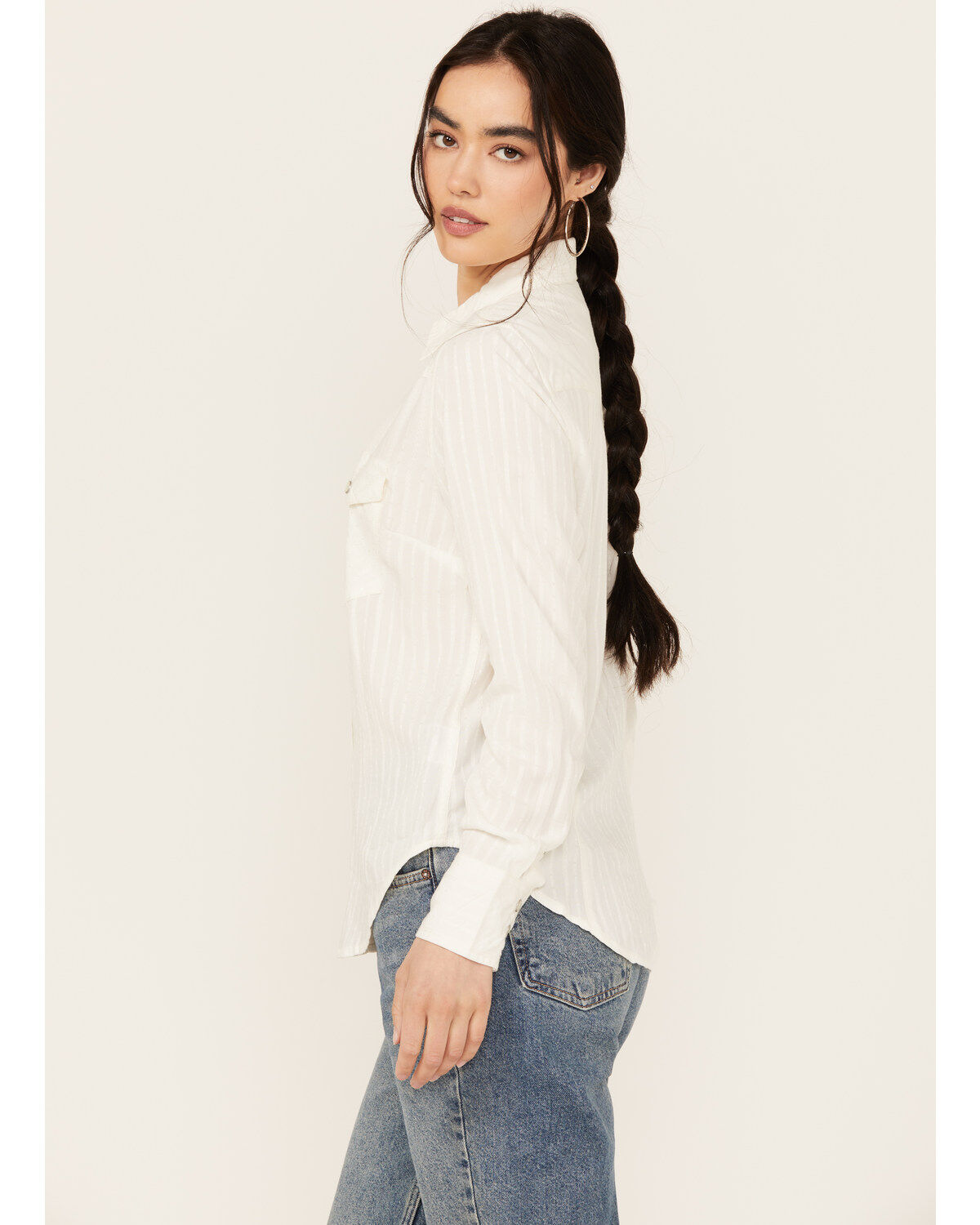 294293-wrangler-women-s-modern-striped-long-sleeve-pearl-snap-western-shirt-1.jpg