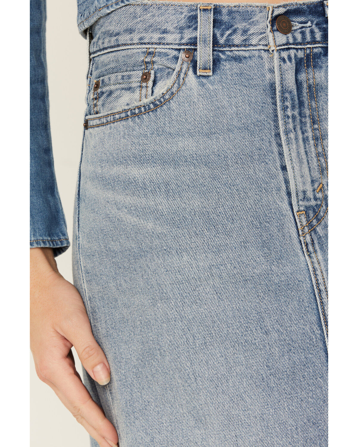 294525-levi-s-premium-women-s-ankle-column-denim-skirt-1.jpg