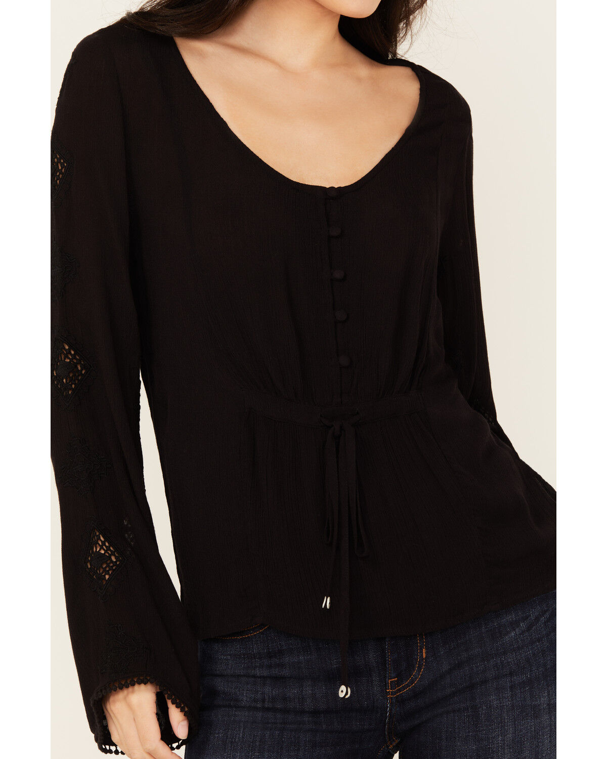 294611-idyllwind-women-s-sharondale-embroidered-long-sleeve-button-down-shirt-1.jpg