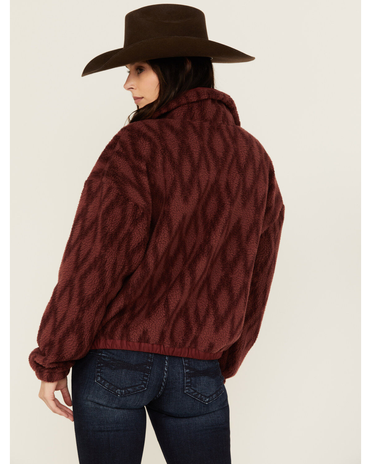 295467-ariat-women-s-tonal-sherpa-jacket-1.jpg