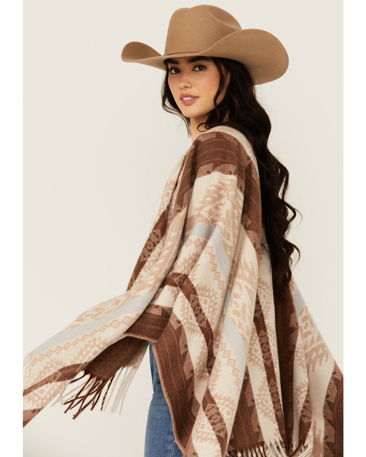 296443-idyllwind-women-s-edsel-southwestern-print-shawl-1.jpg