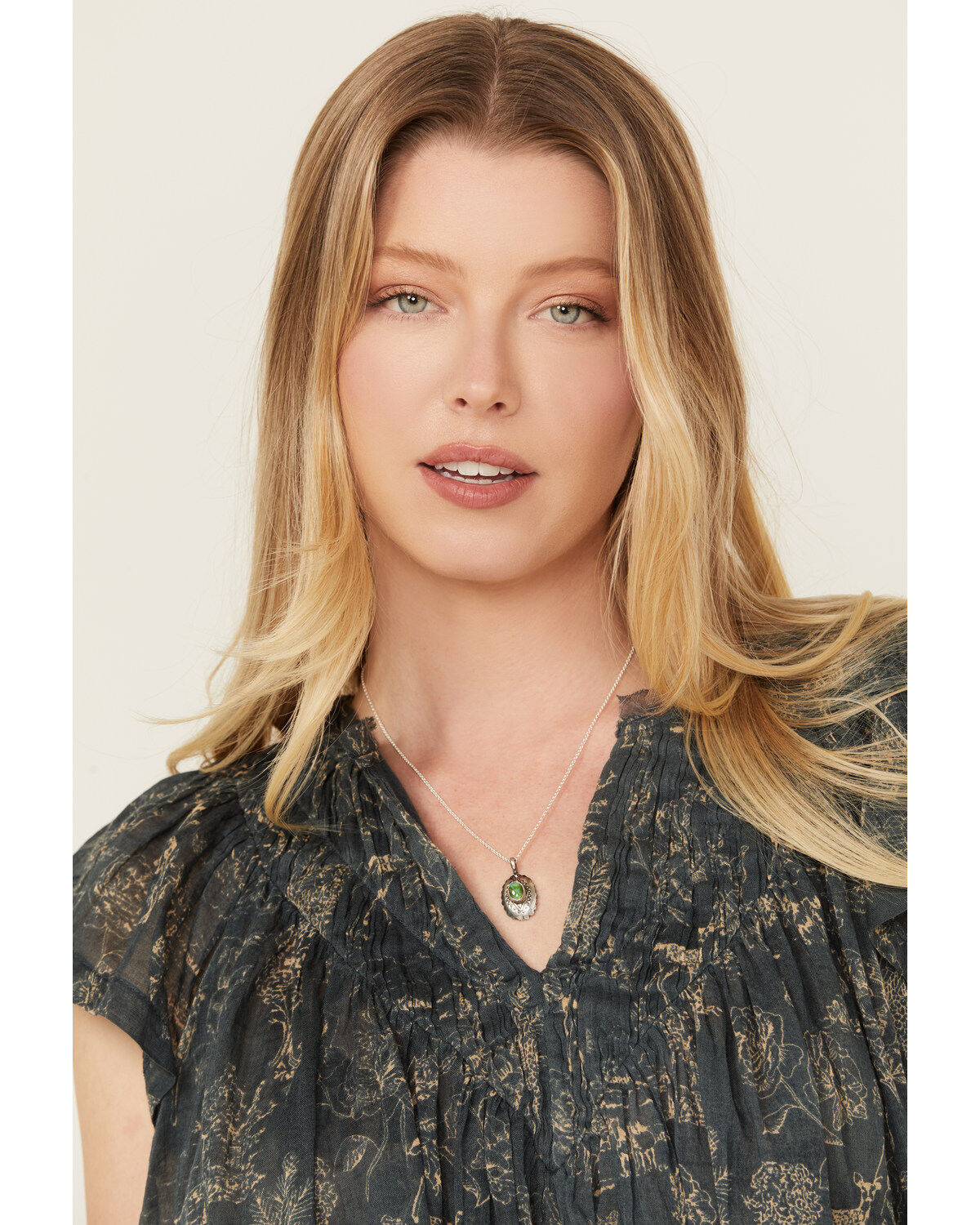 Broken Arrow Jewelry Women's Oval Concho Necklace 1 299101-broken-arrow-jewelry-women-s-oval-concho-necklace-1.jpg