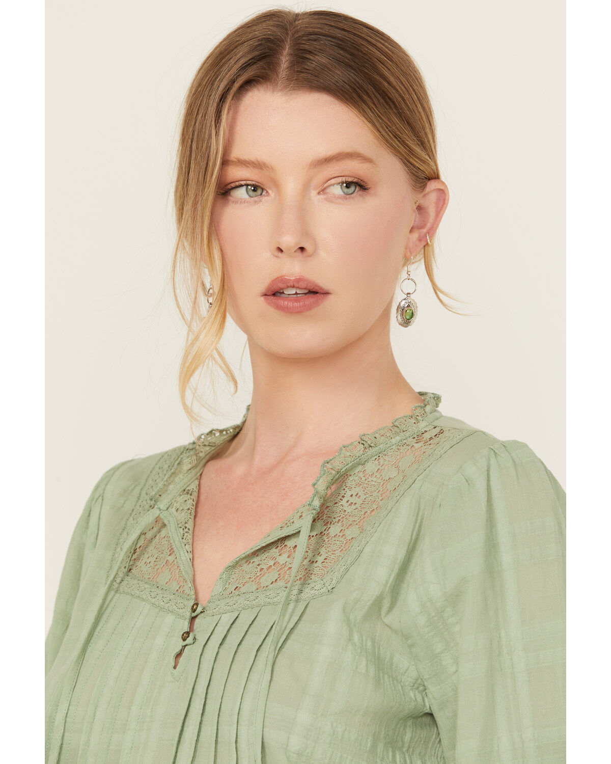 Broken Arrow Jewelry Women's Oval Concho Earrings 1 299154-broken-arrow-jewelry-women-s-oval-concho-earrings-1.jpg