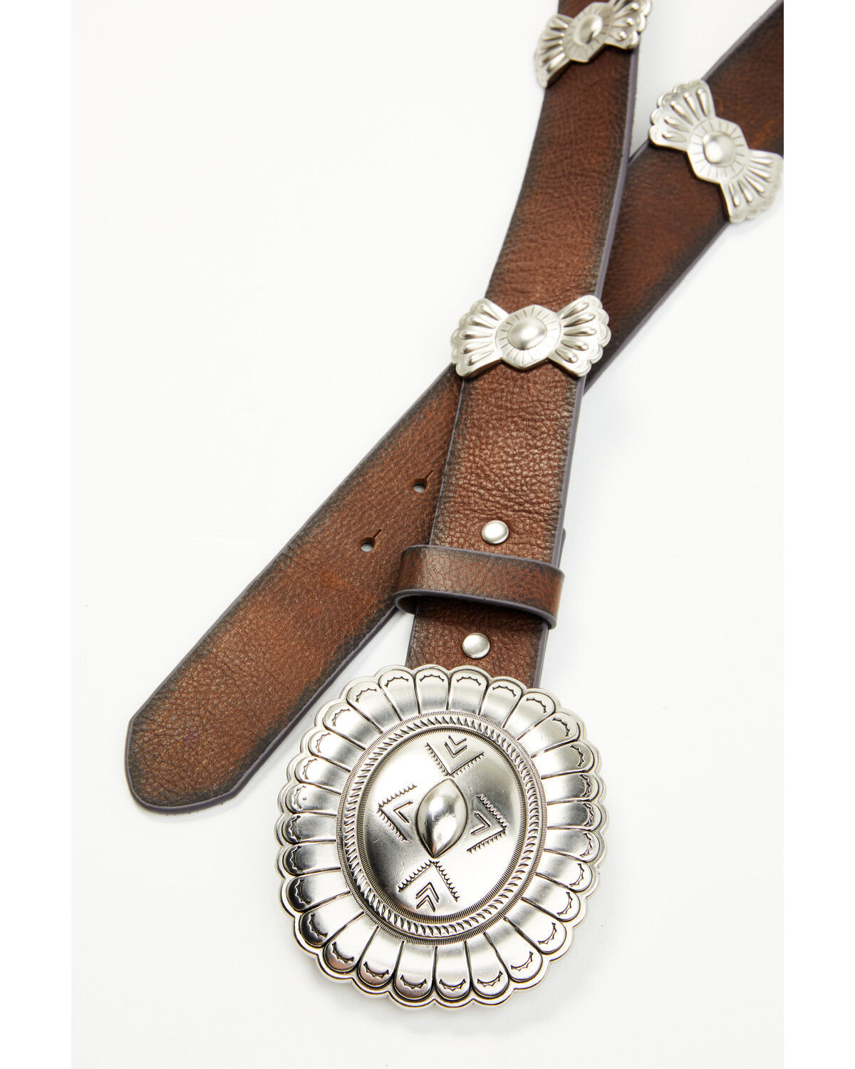 299297-idyllwind-women-s-leather-concho-belt-1.jpg