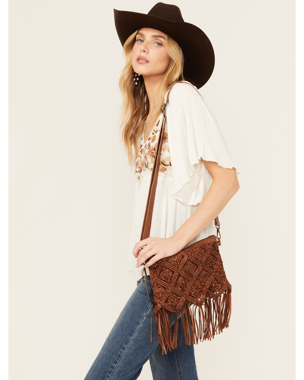 Shyanne Women's Western Heritage Woven Leather Fringe Crossbody Bag 1 300240-shyanne-women-s-western-heritage-woven-leather-fringe-crossbody-bag-1.jpg