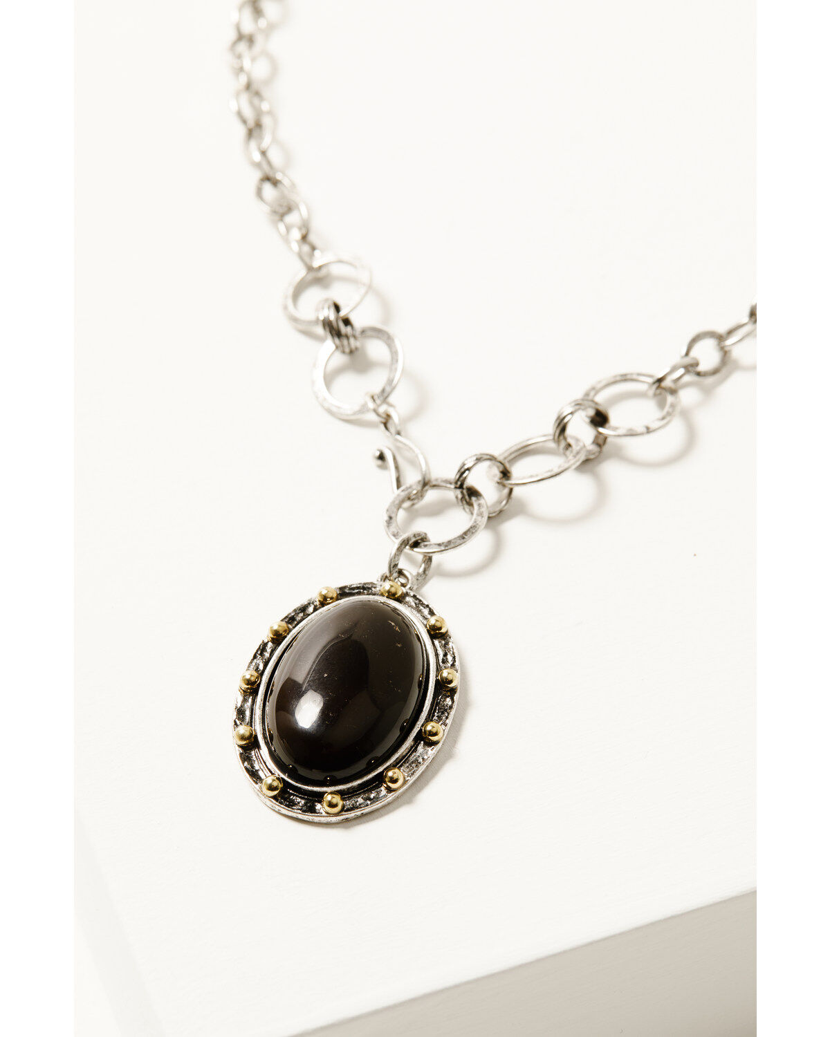 304666-shyanne-women-s-heritage-valley-brown-agate-pendant-jewelry-set-2-piece-1.jpg