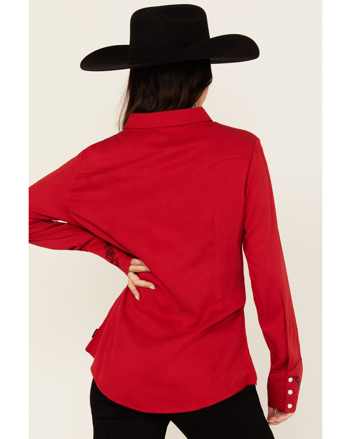 306198-wrangler-women-s-floral-embroidered-long-sleeve-snap-western-shirt-1.jpg
