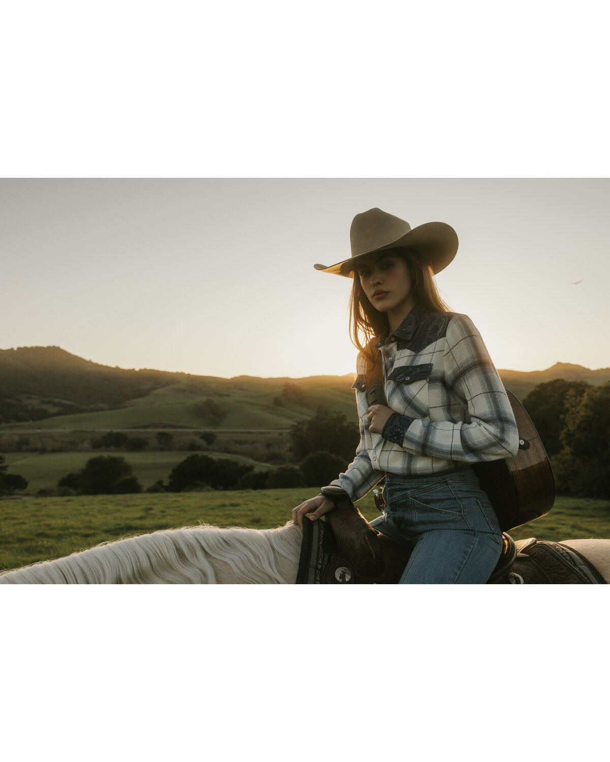 307394-idyllwind-women-s-ethel-featherlight-plaid-print-long-sleeve-pearl-snap-western-shirt-1.jpg