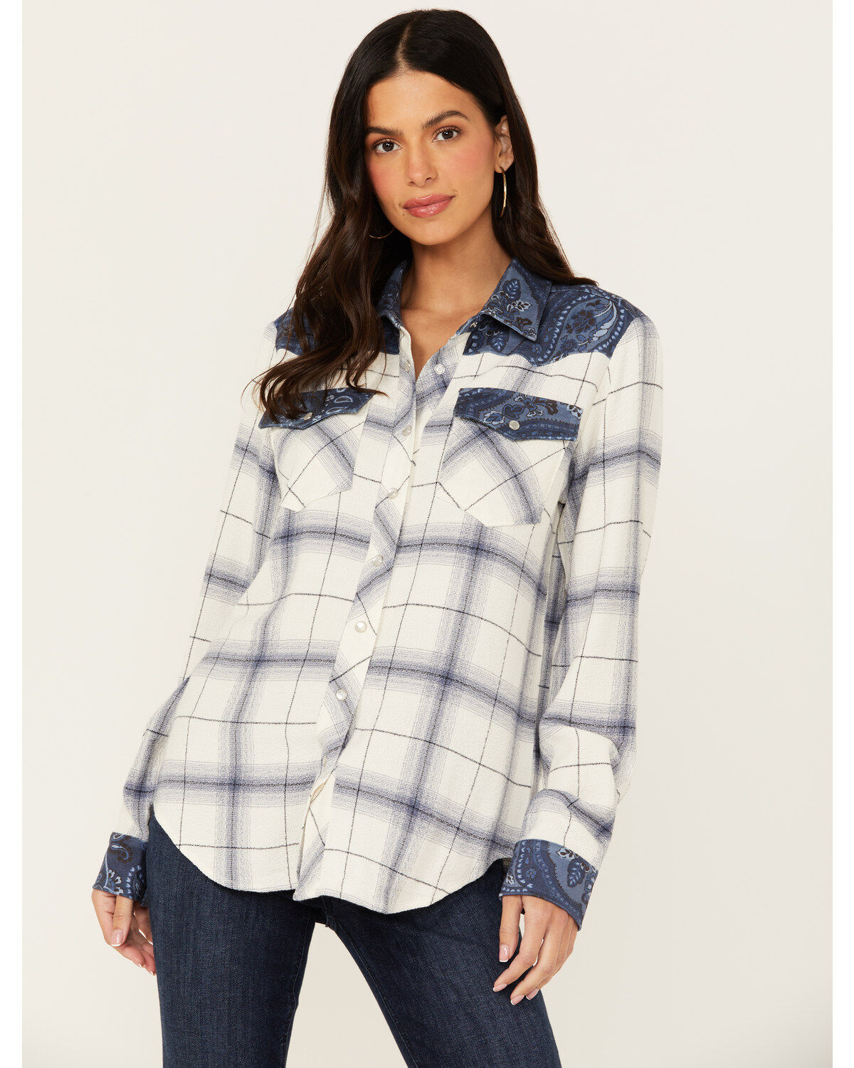 307394-idyllwind-women-s-ethel-featherlight-plaid-print-long-sleeve-pearl-snap-western-shirt-1.jpg