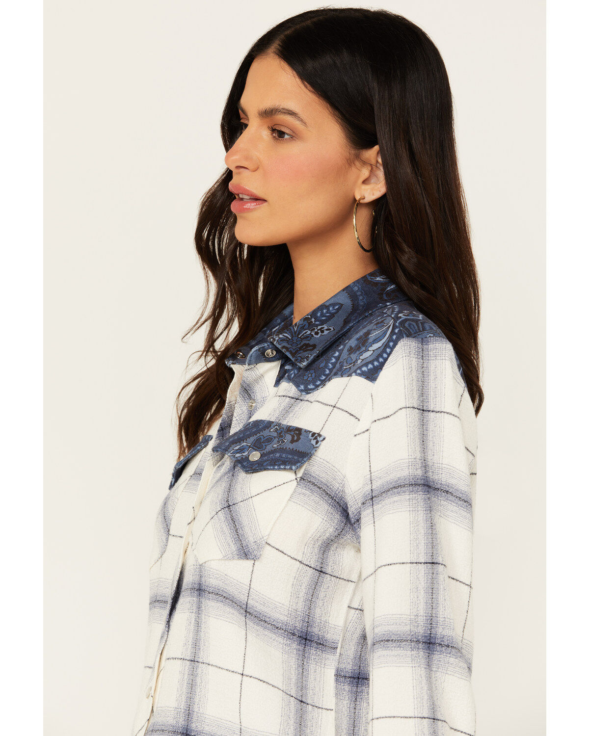 307394-idyllwind-women-s-ethel-featherlight-plaid-print-long-sleeve-pearl-snap-western-shirt-1.jpg
