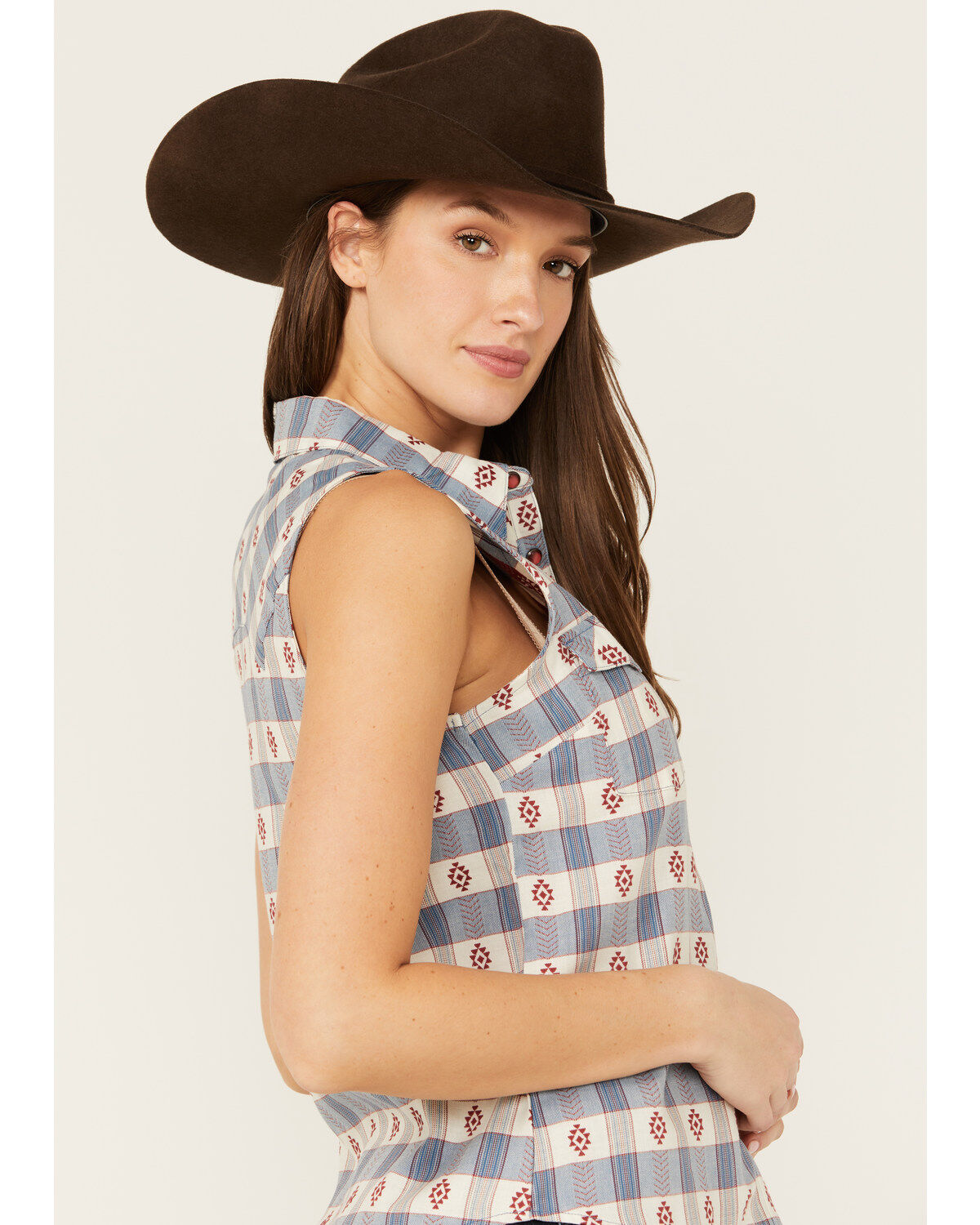 308578-shyanne-women-s-casper-checkered-print-sleeveless-pearl-snap-western-shirt-1.jpg