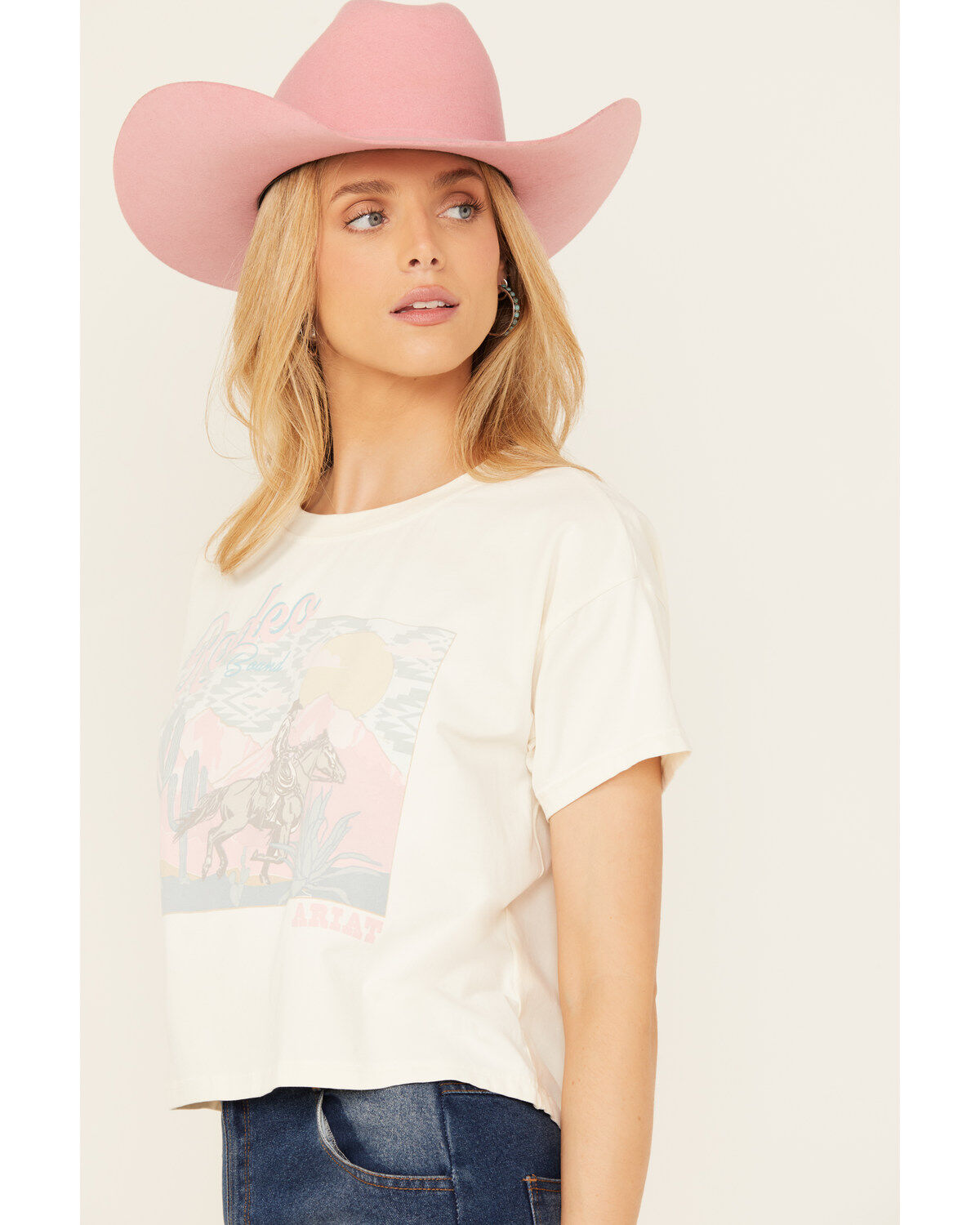 318631-ariat-women-s-rodeo-bound-short-sleeve-cropped-graphic-tee-1.jpg