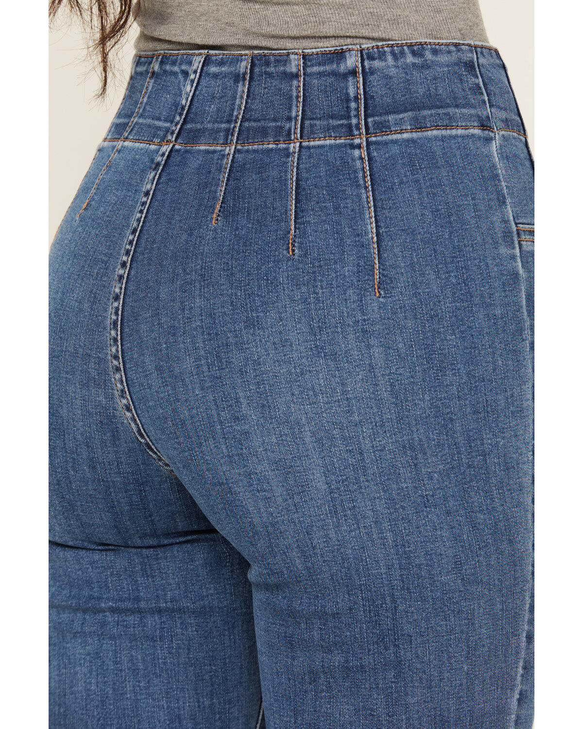 318694-sneak-peek-women-s-dark-wash-pull-on-stretch-flare-jeans-1.jpg
