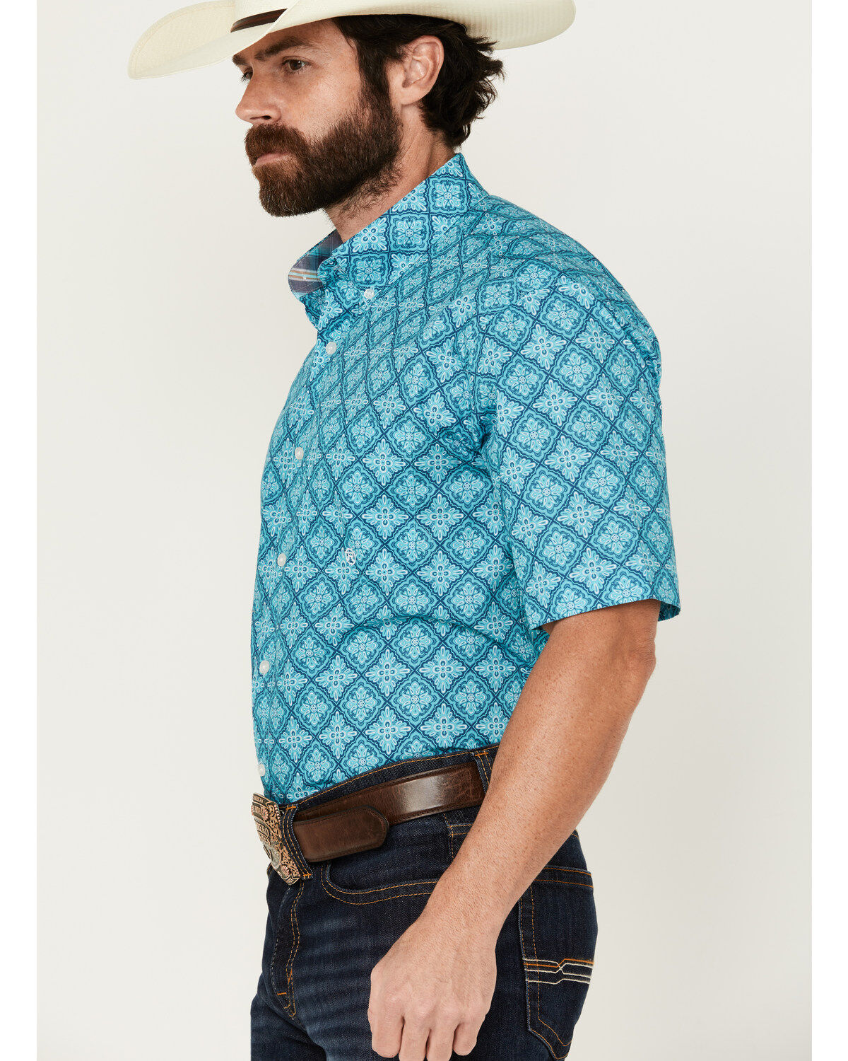 323686-roper-men-s-amarillo-medallion-print-short-sleeve-button-down-western-shirt-1.jpg