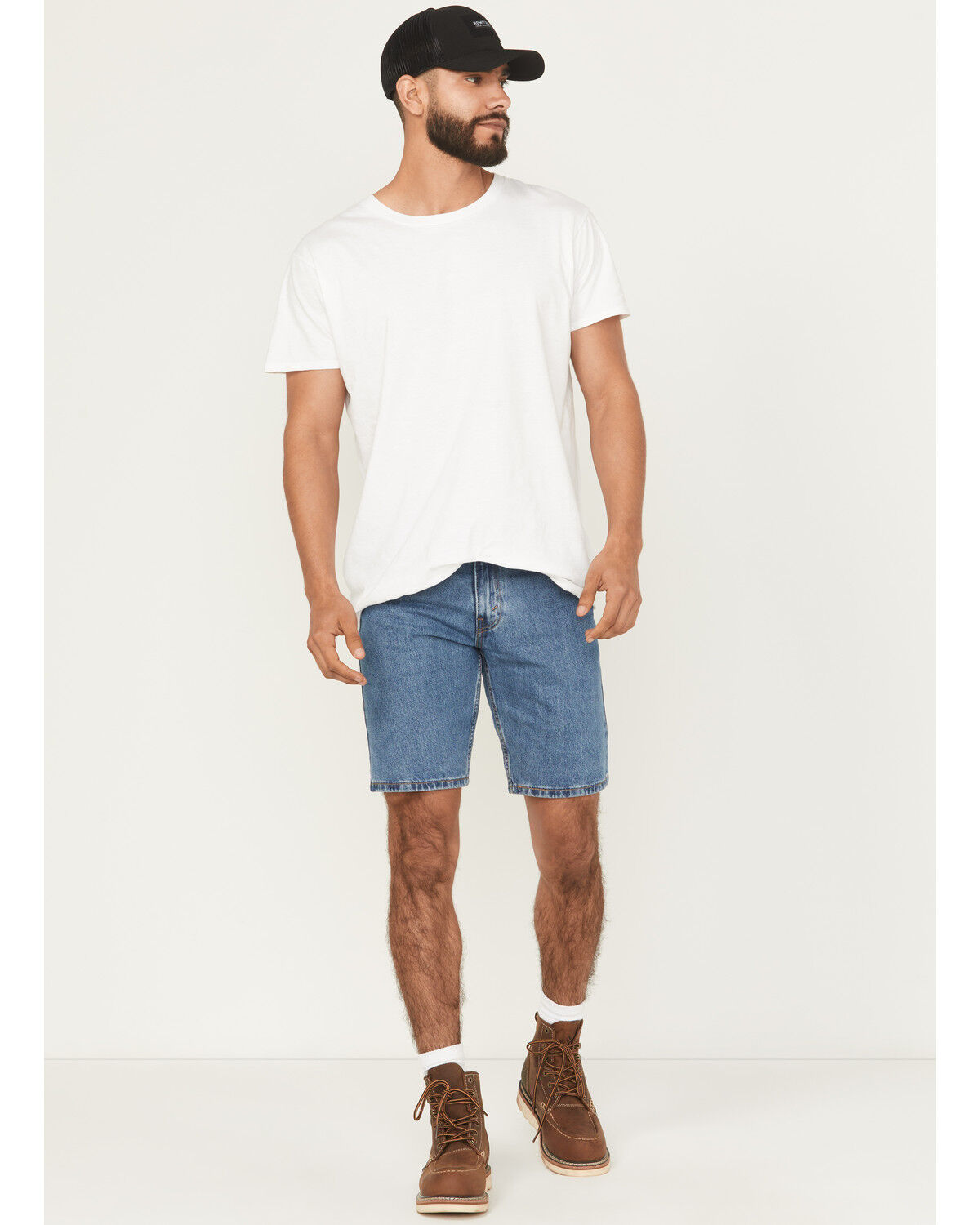 324241-levi-s-men-s-405-standard-10-medium-wash-standard-rigid-shorts-1.jpg