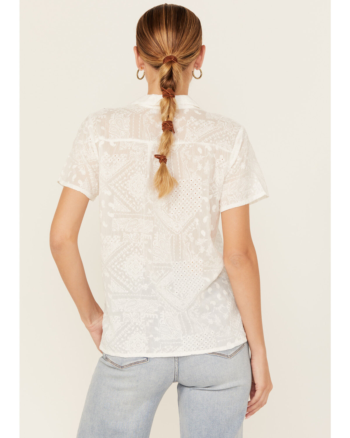 324929-johnny-was-women-s-cooper-embroidered-short-sleeve-button-down-blouse-1.jpg