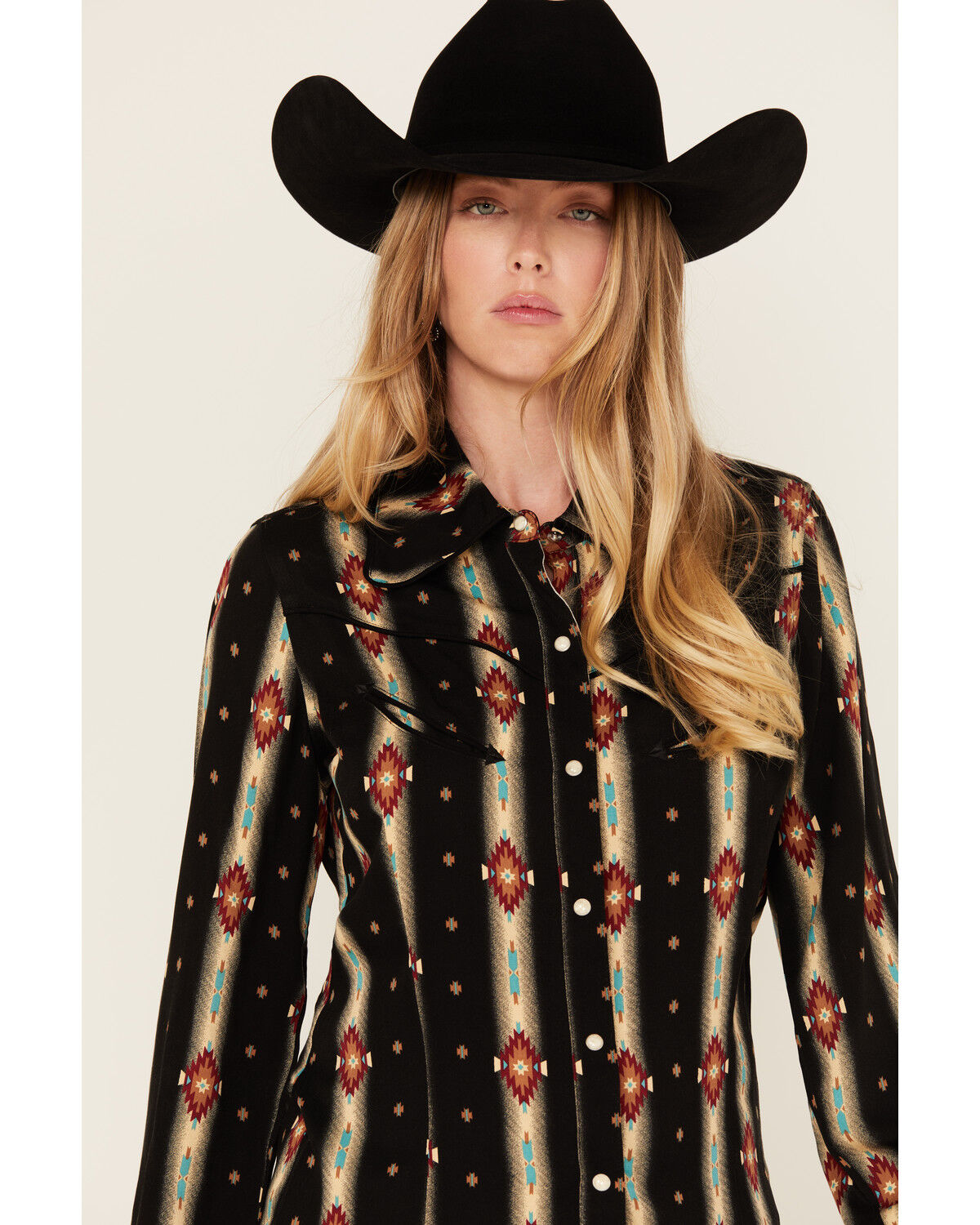 325878-wrangler-x-lainey-wilson-women-s-southwestern-print-long-sleeve-snap-western-shirt-1.jpg