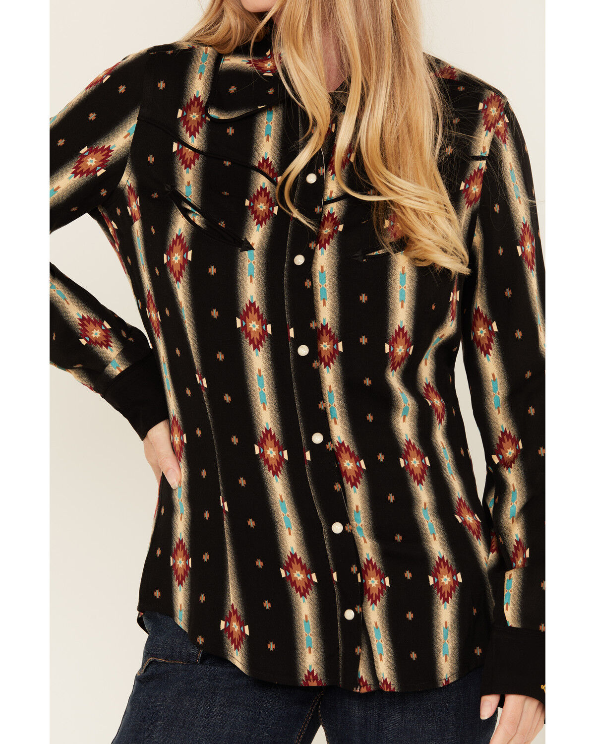 325878-wrangler-x-lainey-wilson-women-s-southwestern-print-long-sleeve-snap-western-shirt-1.jpg