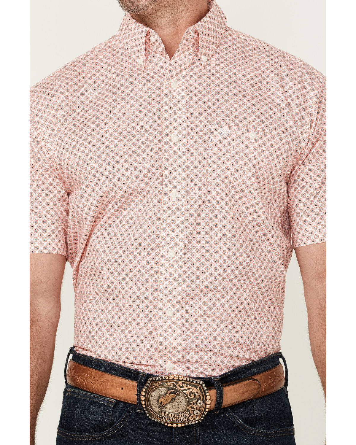 327168-wrangler-men-s-classic-medallion-print-short-sleeve-button-down-western-shirt-1.jpg