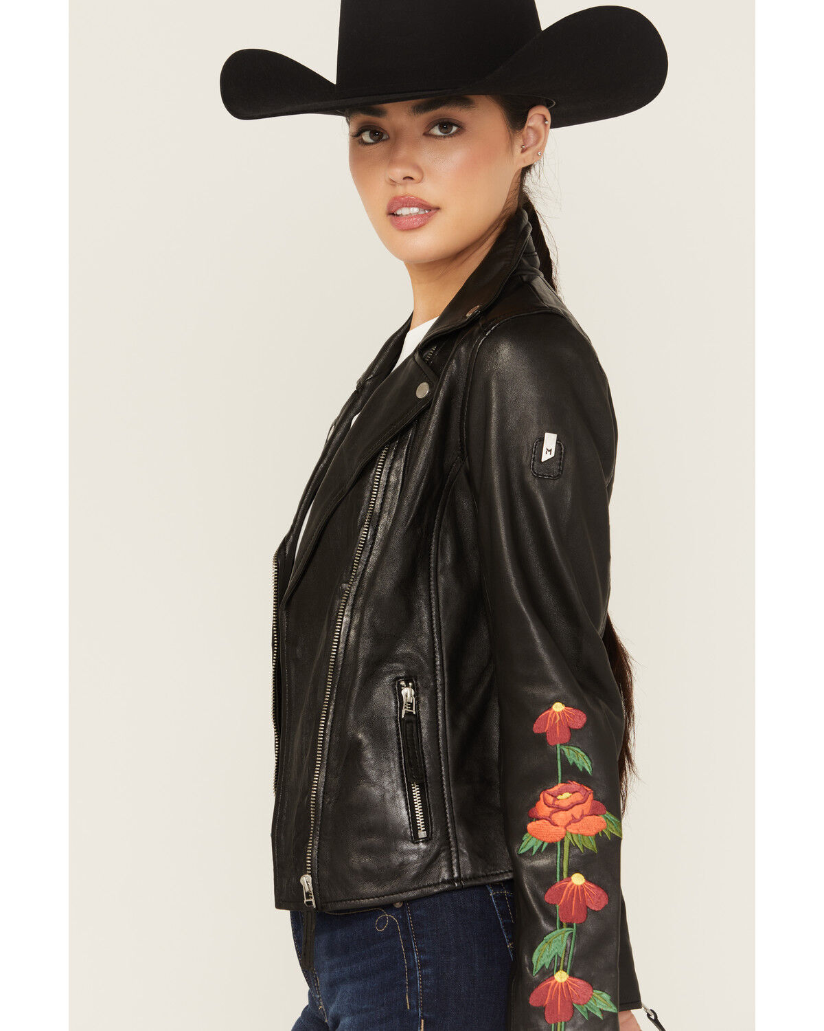 332327-mauritius-leather-women-s-peonie-leather-jacket-1.jpg