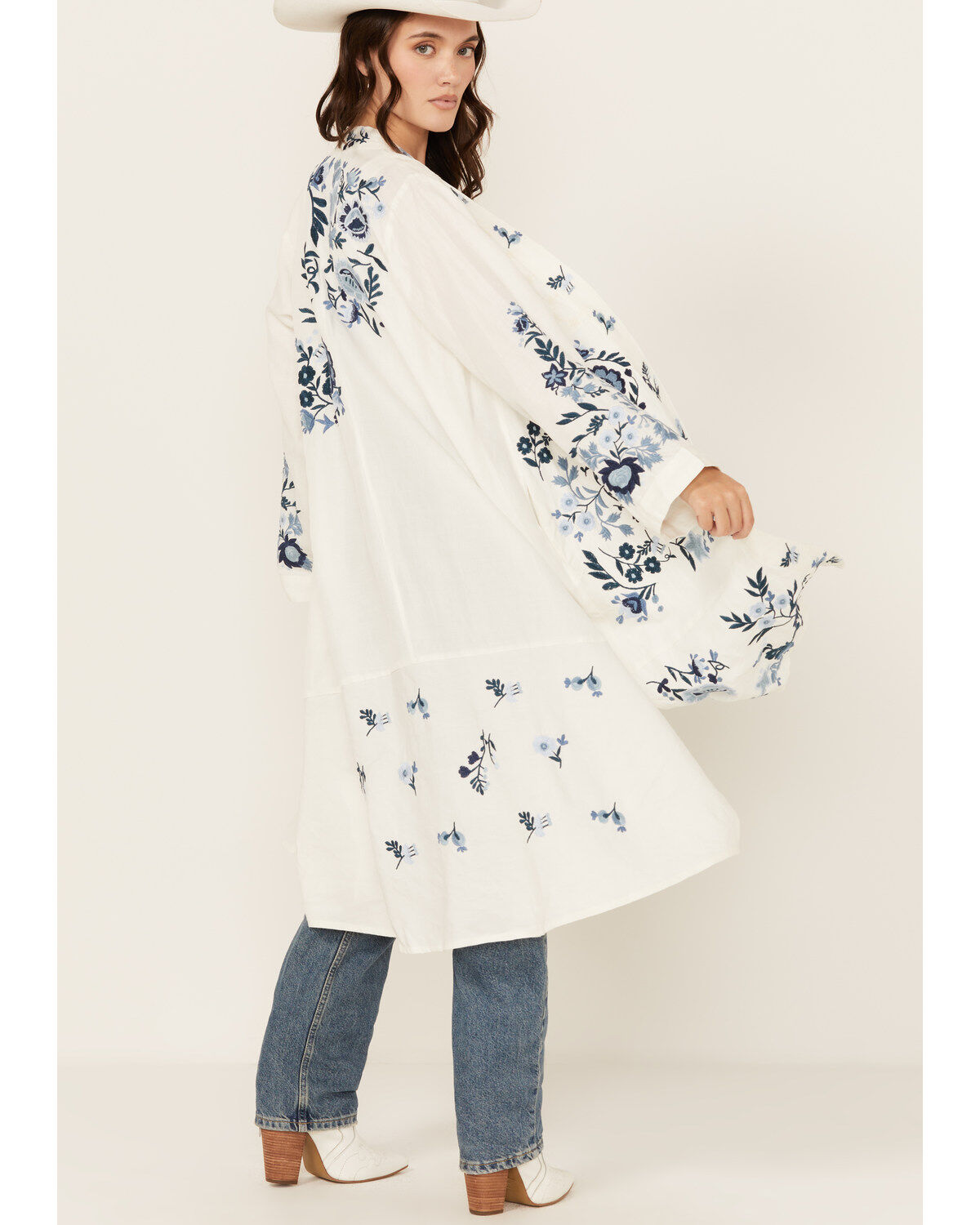 333833-johnny-was-women-s-floral-embroidered-long-sleeve-kimono-1.jpg