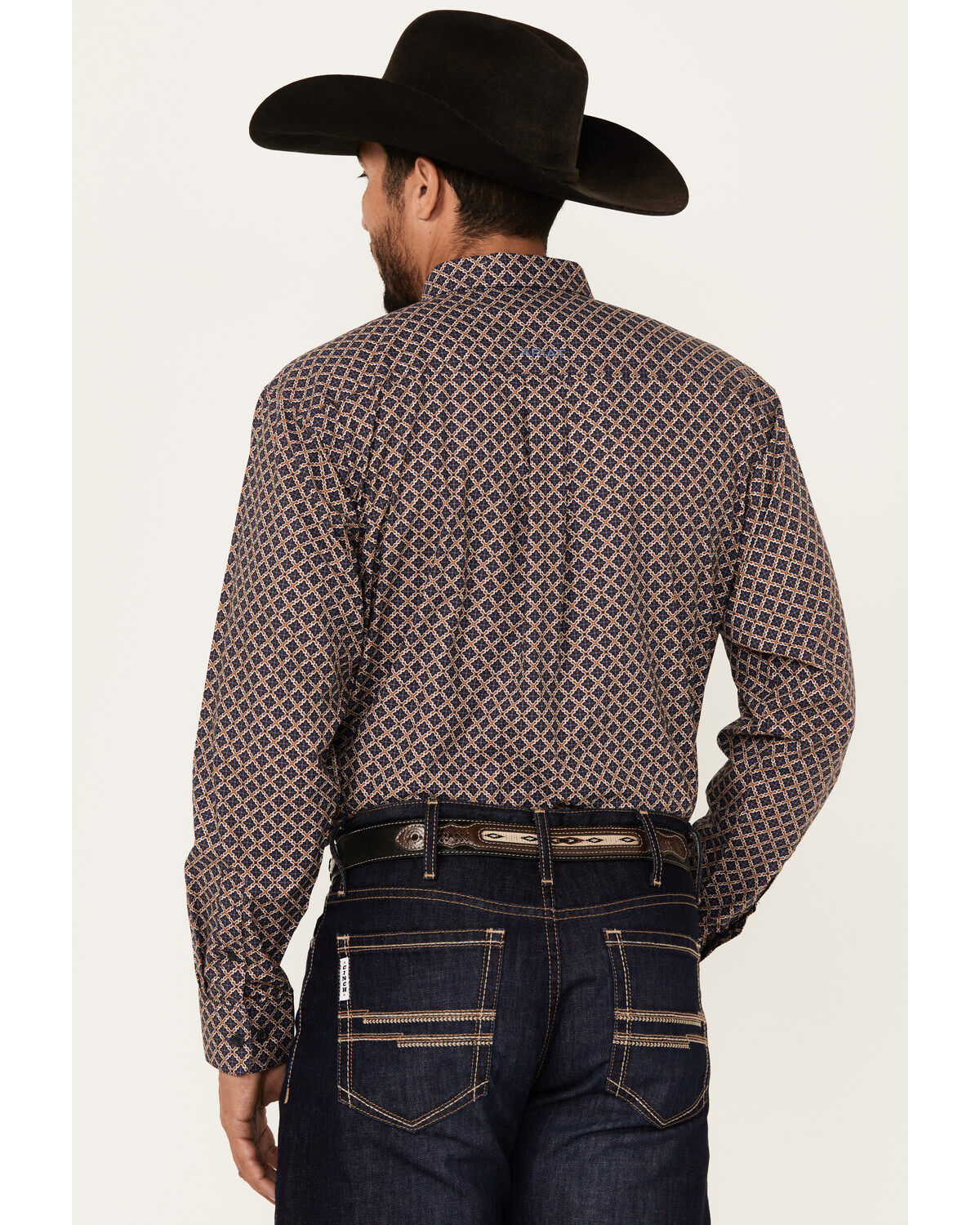 339435-ariat-men-s-crawford-medallion-print-long-sleeve-button-down-western-shirt-1.jpg
