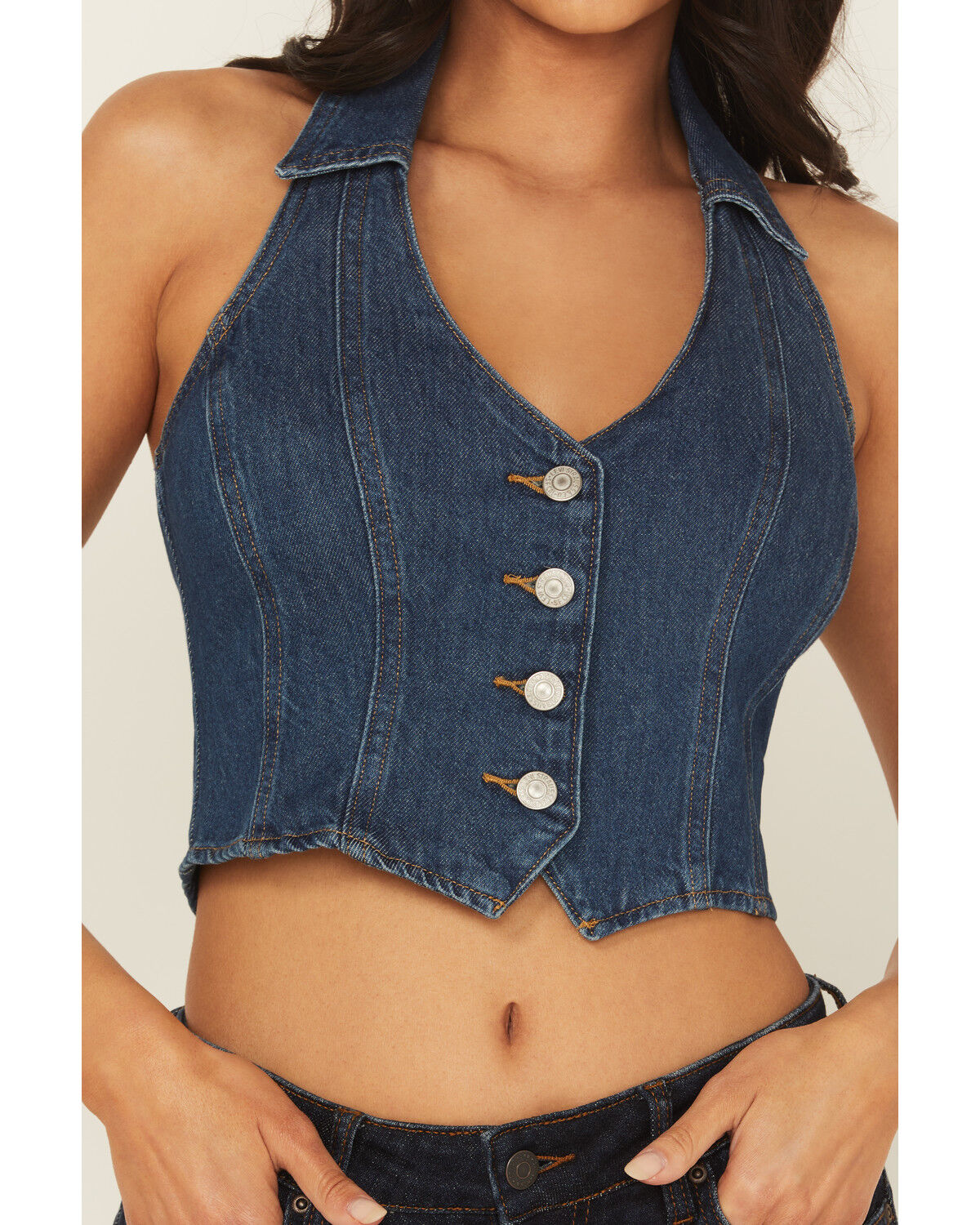 375666-levi-s-women-s-dark-wash-denim-halter-top-1.jpg