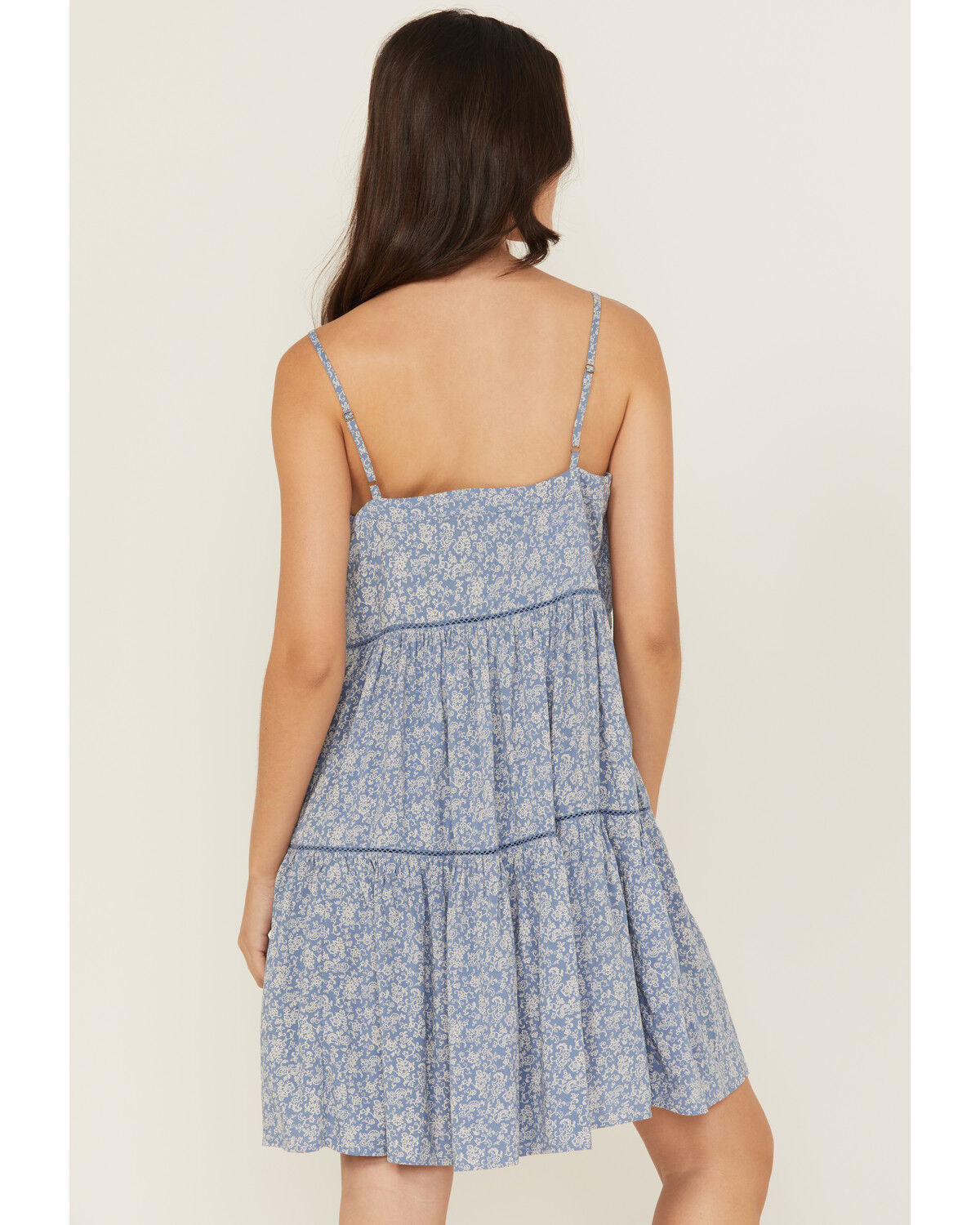 380268-cleo-wolf-women-s-beau-floral-printed-sleeveless-mini-dress-1.jpg