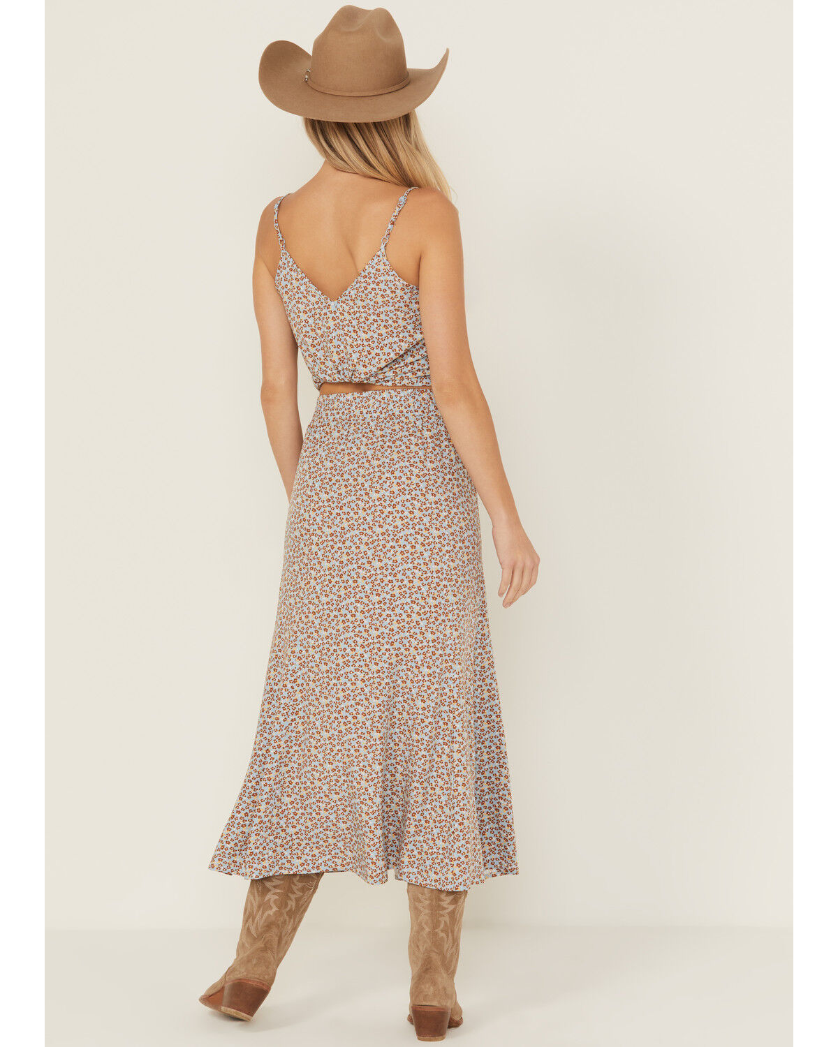 381917-idyllwind-women-s-richardson-floral-print-button-front-midi-skirt-1.jpg