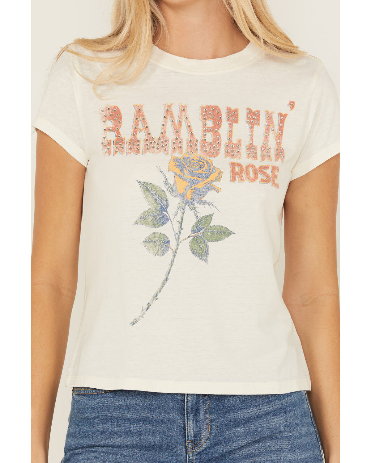383240-idyllwind-women-s-trusty-embellished-short-sleeve-graphic-tee-1.jpg
