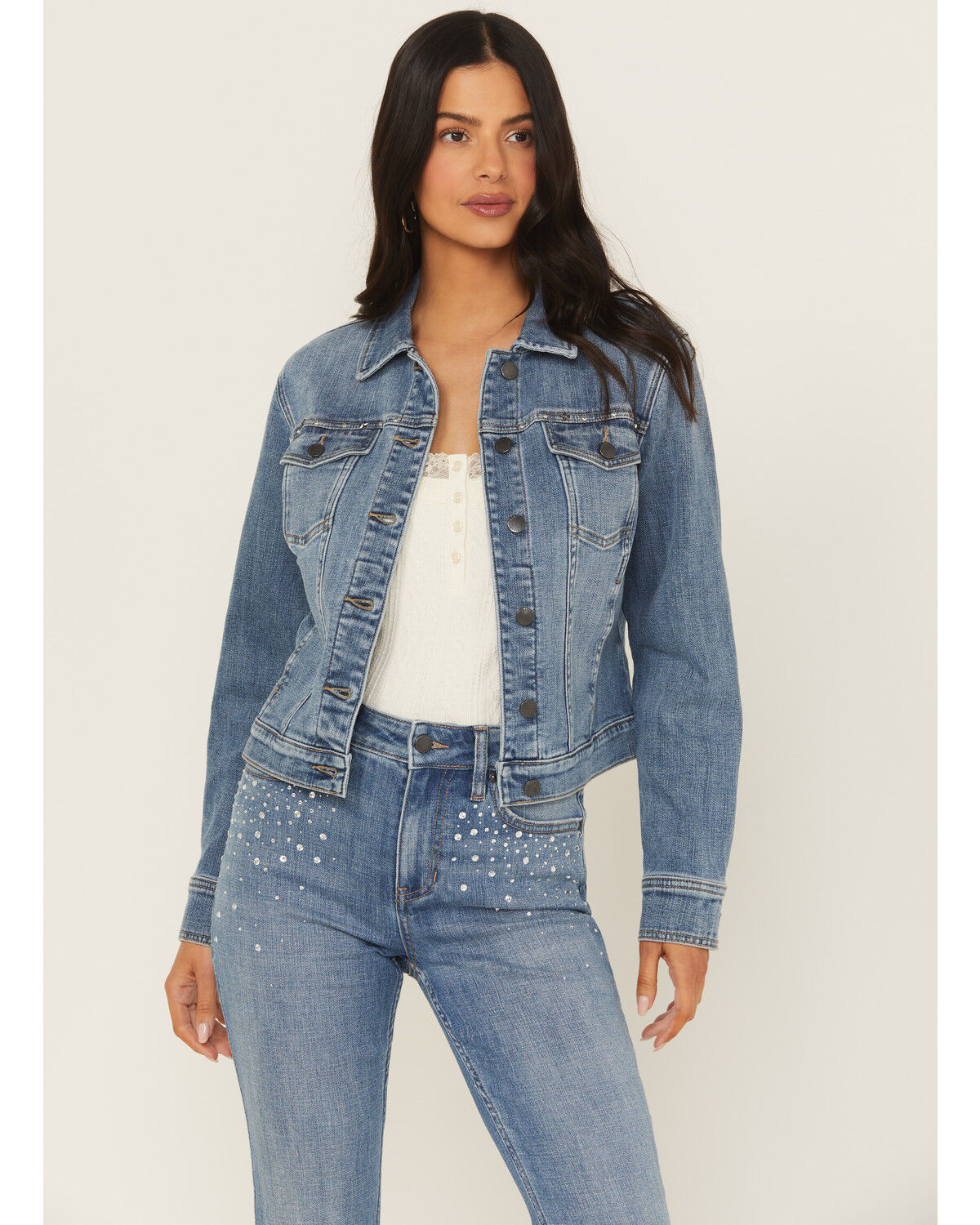 383941-idyllwind-women-s-idlewild-novelty-denim-trucker-jacket-1.jpg