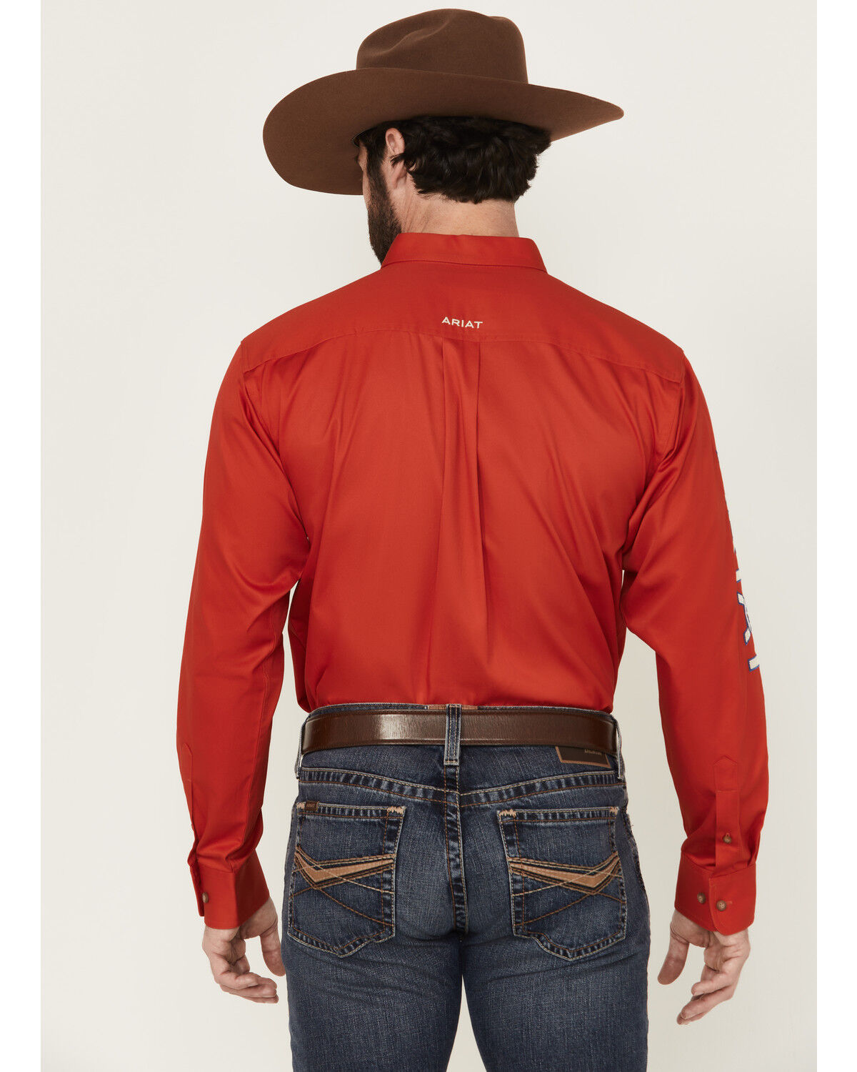 386717-ariat-men-s-team-logo-solid-long-sleeve-button-down-western-shirt-big-1.jpg