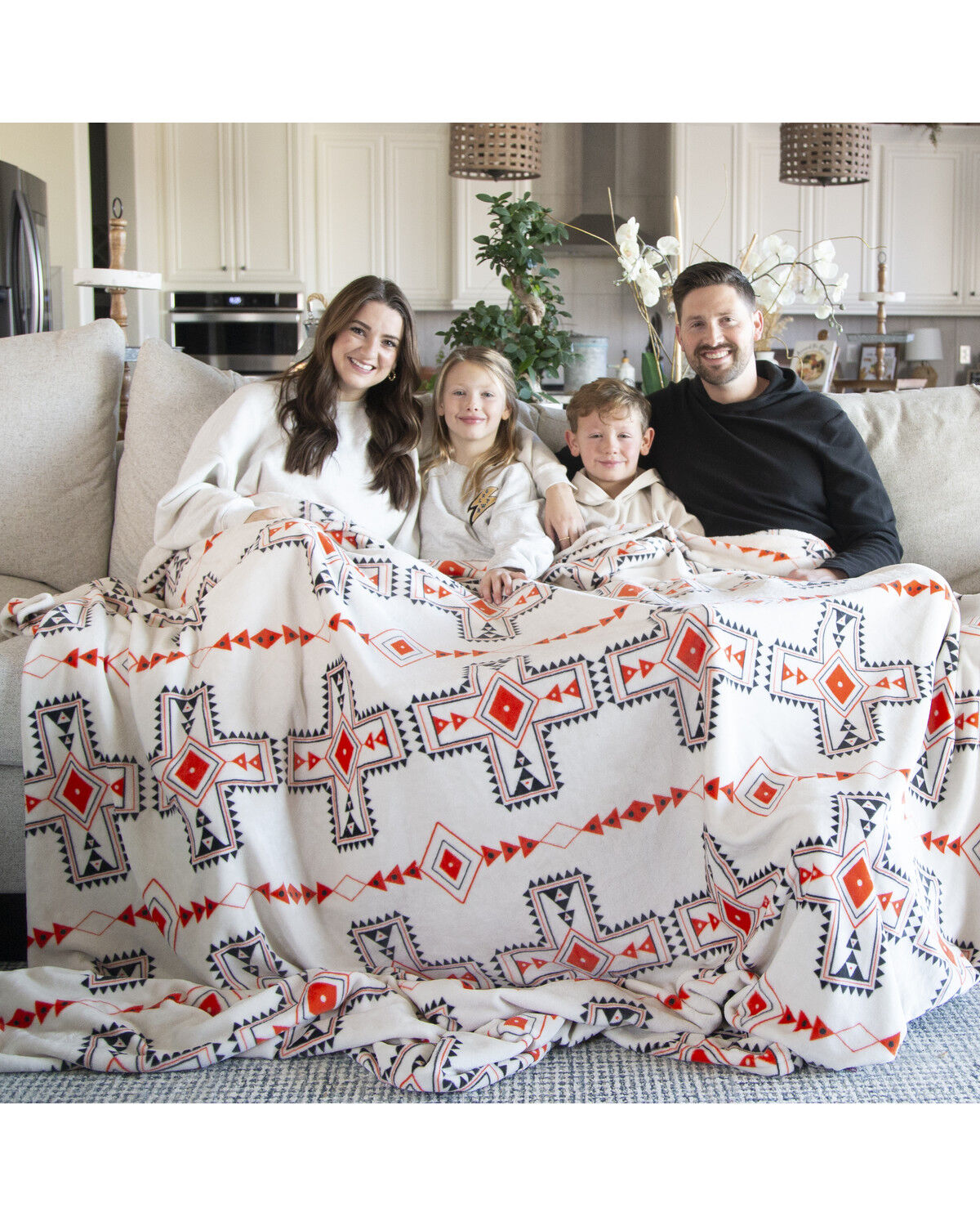 Carstens Home Wrangler Santa Fe Sun Plush Bed Blanket - King Size
