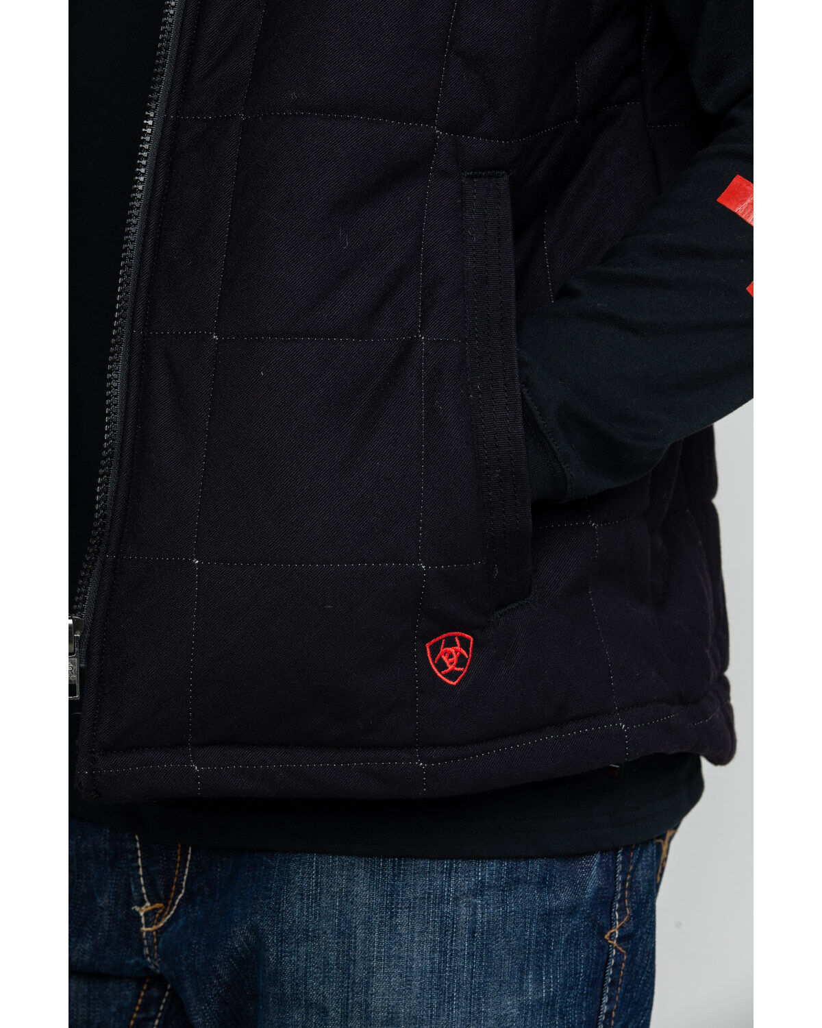 42551-ariat-men-s-fr-crius-insulated-work-vest-tall-1.jpg