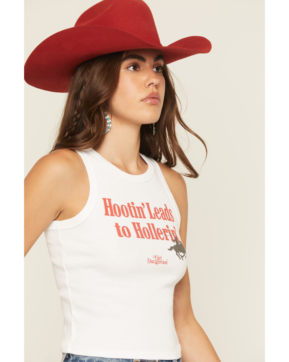 Girl Dangerous Women's Hootin' Cropped Graphic Tank Top