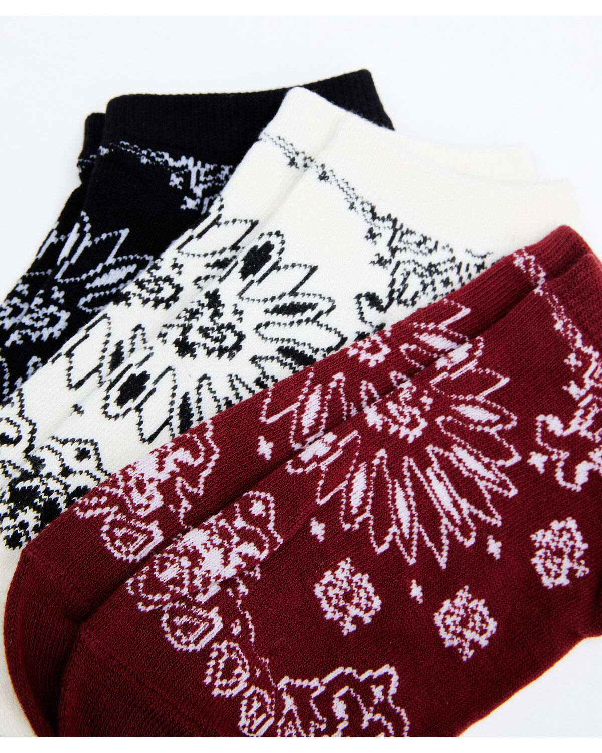 Shyanne Women's Bandana No Show Socks - 3 Pack