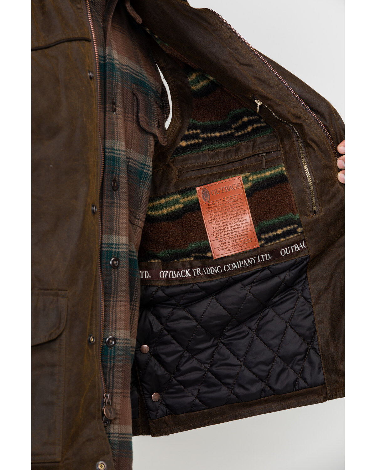 53324-outback-trading-co-men-s-magnum-vest-1.jpg