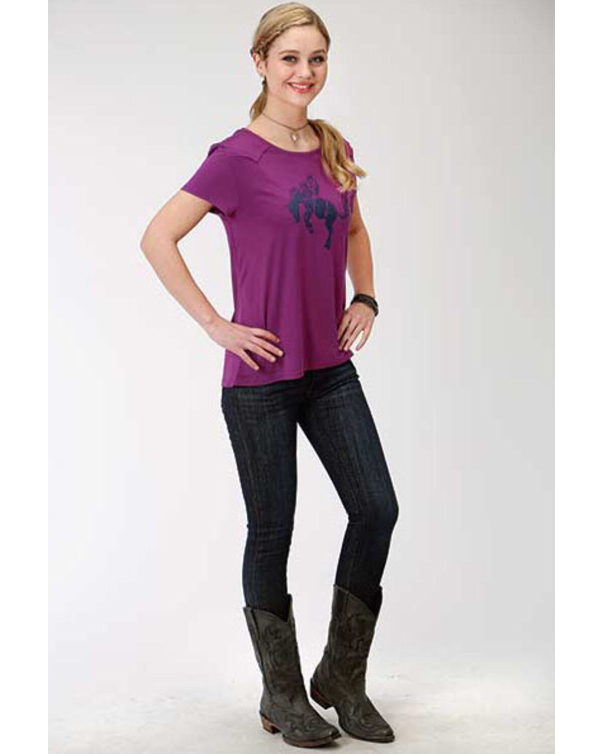 54734-roper-women-s-bucking-bronco-graphic-short-sleeve-tee-1.jpg
