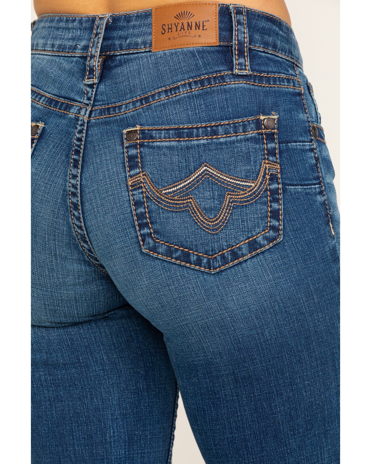 62761-shyanne-women-s-light-wash-tidal-riding-jeans-1.jpg
