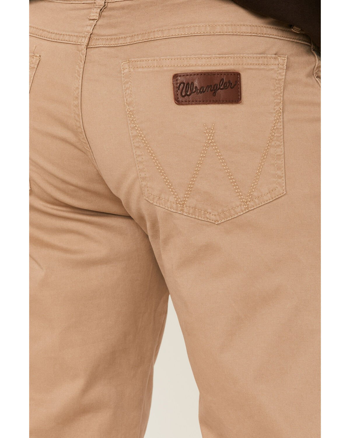 6348-wrangler-retro-men-s-slim-stretch-straight-jeans-1.jpg