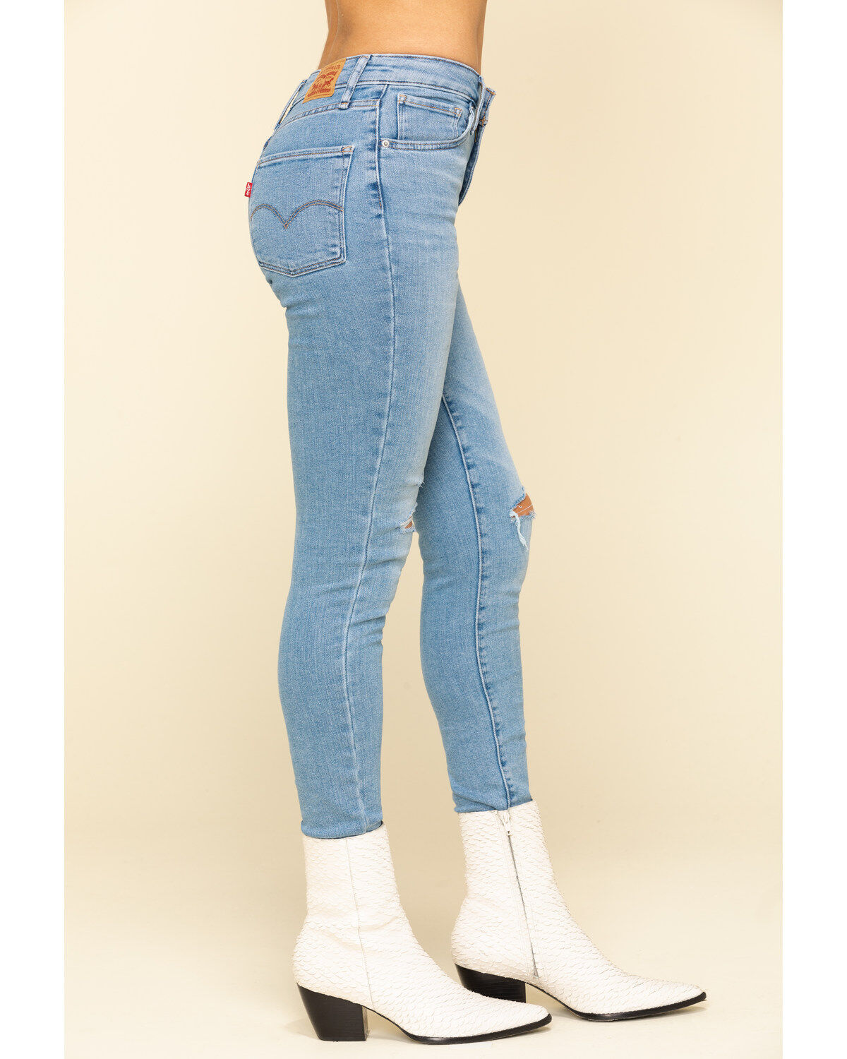 70745-levi-rsquo-s-women-s-721-high-rise-skinny-jeans-1.jpg