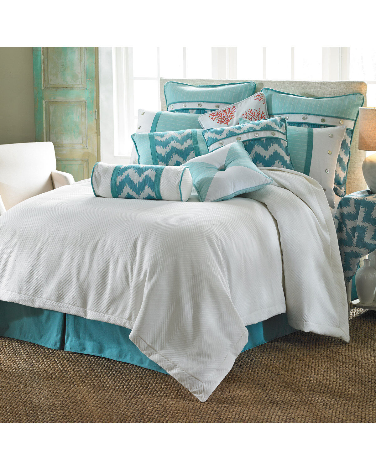 76769-hiend-accents-catalina-king-duvet-set-4-piece-1.jpg
