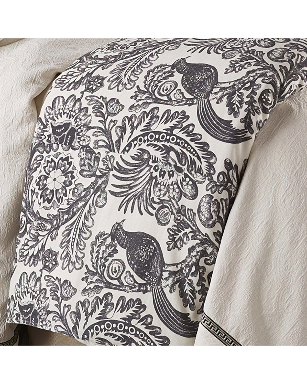 HiEnd Accents Augusta Toile Super Queen Duvet 1 76830-hiend-accents-augusta-toile-super-queen-duvet-1.jpg