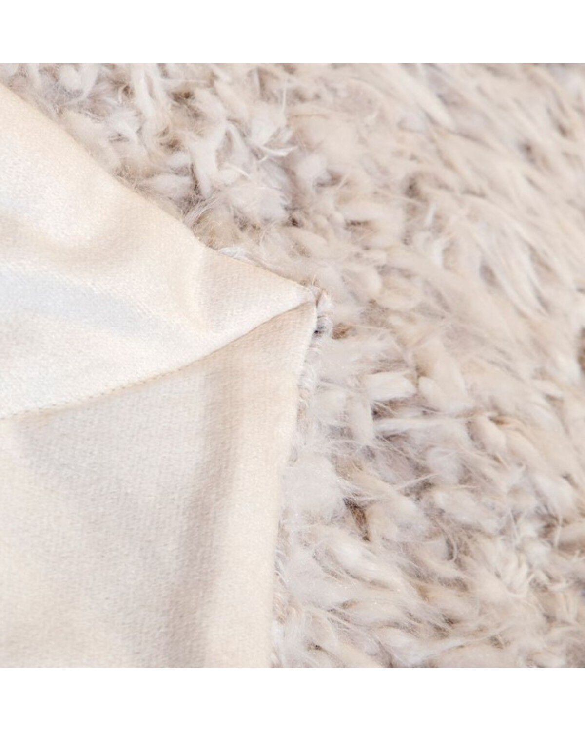 78186-carstens-home-off-white-shaggy-plush-faux-fur-throw-blanket-1.jpg