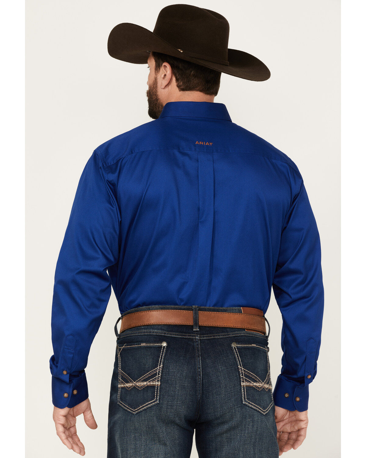 84472-ariat-men-s-twill-long-sleeve-button-down-shirt-1.jpg