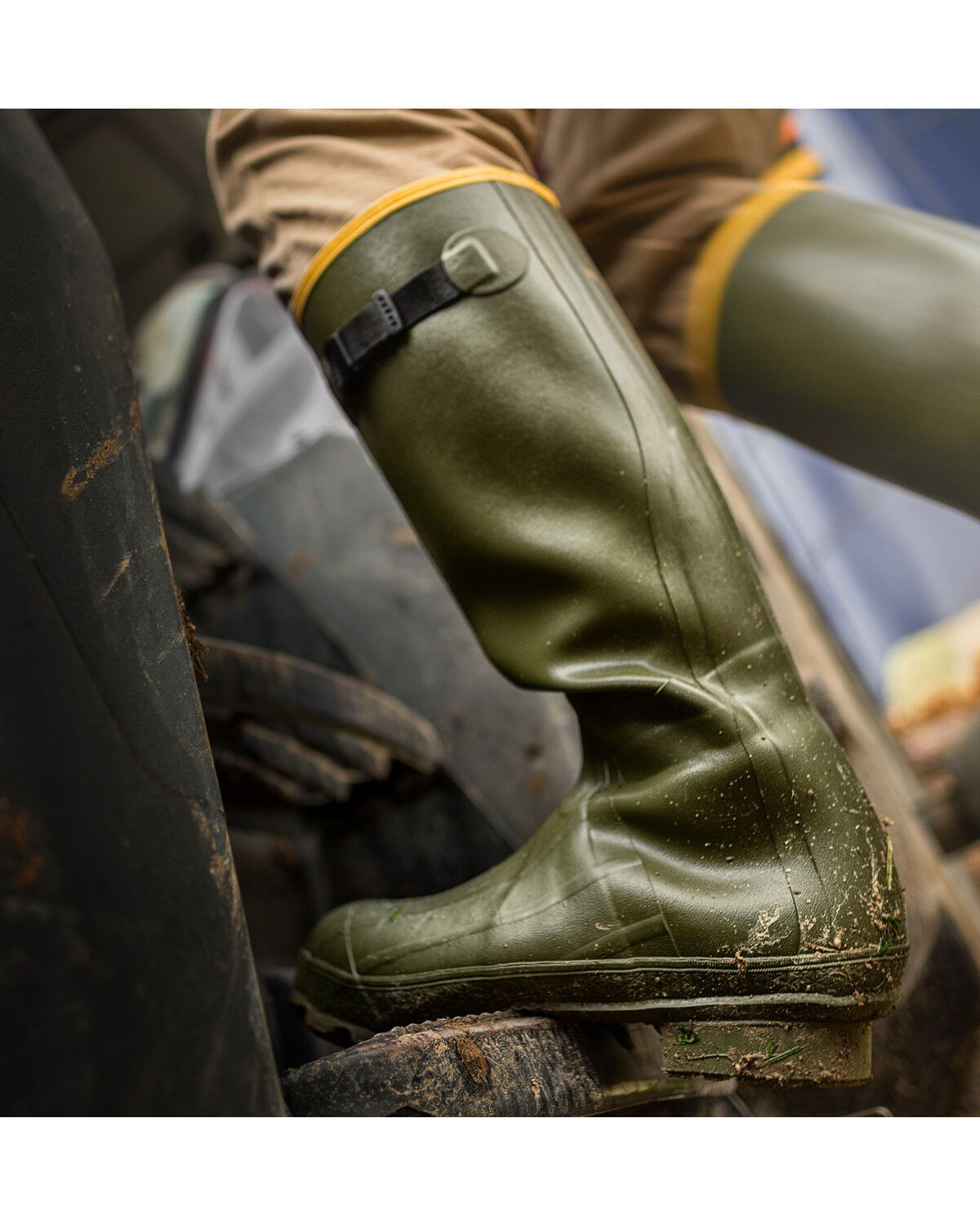 89154-lacrosse-men-s-grange-hunting-boots-round-toe-1.jpg